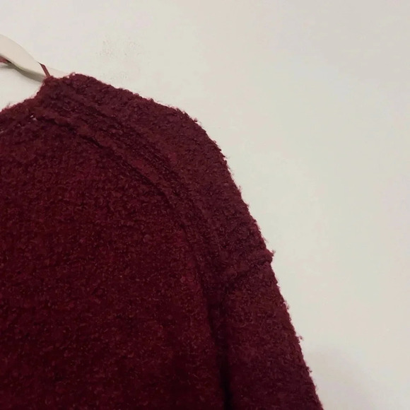 Free People boucle burgundy sweater oversized boho hippie slouchy cozy - Picture 5 of 7